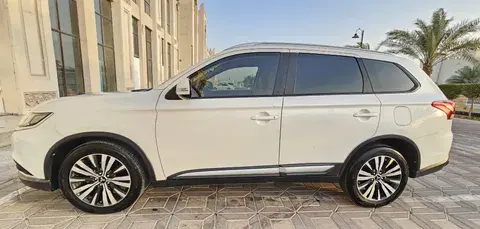 ميتسوبيشي آوتلاندر 2019