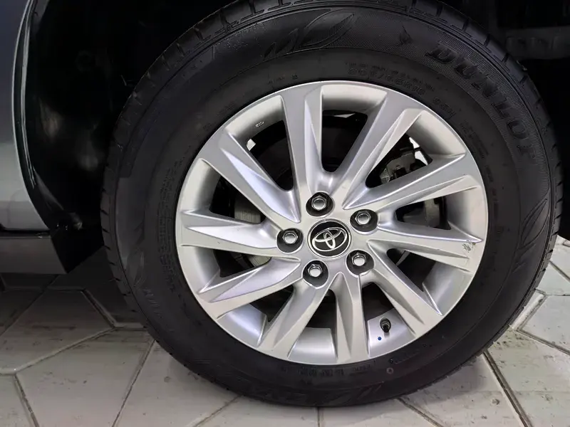 تويوتا اينوفا 2025