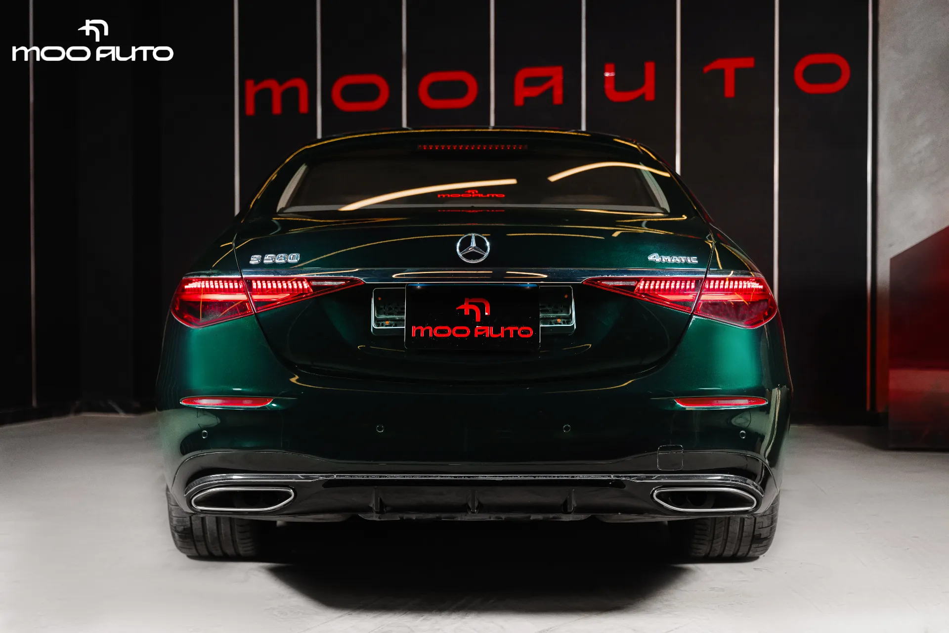 Mercedes Benz S Class Maybach 2023