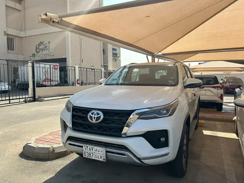 Toyota Fortuner 2024