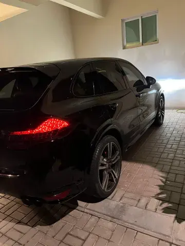 Porsche Cayenne GTS 2013