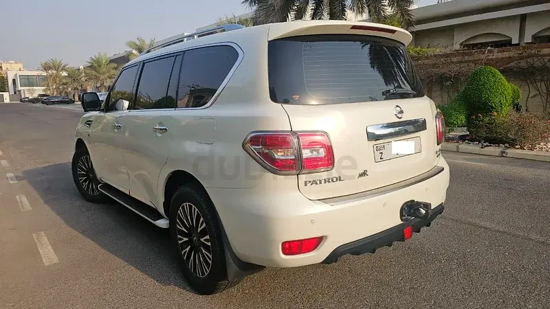Nissan Patrol 2016