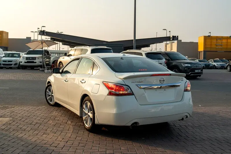 نيسان ألتيما 2015