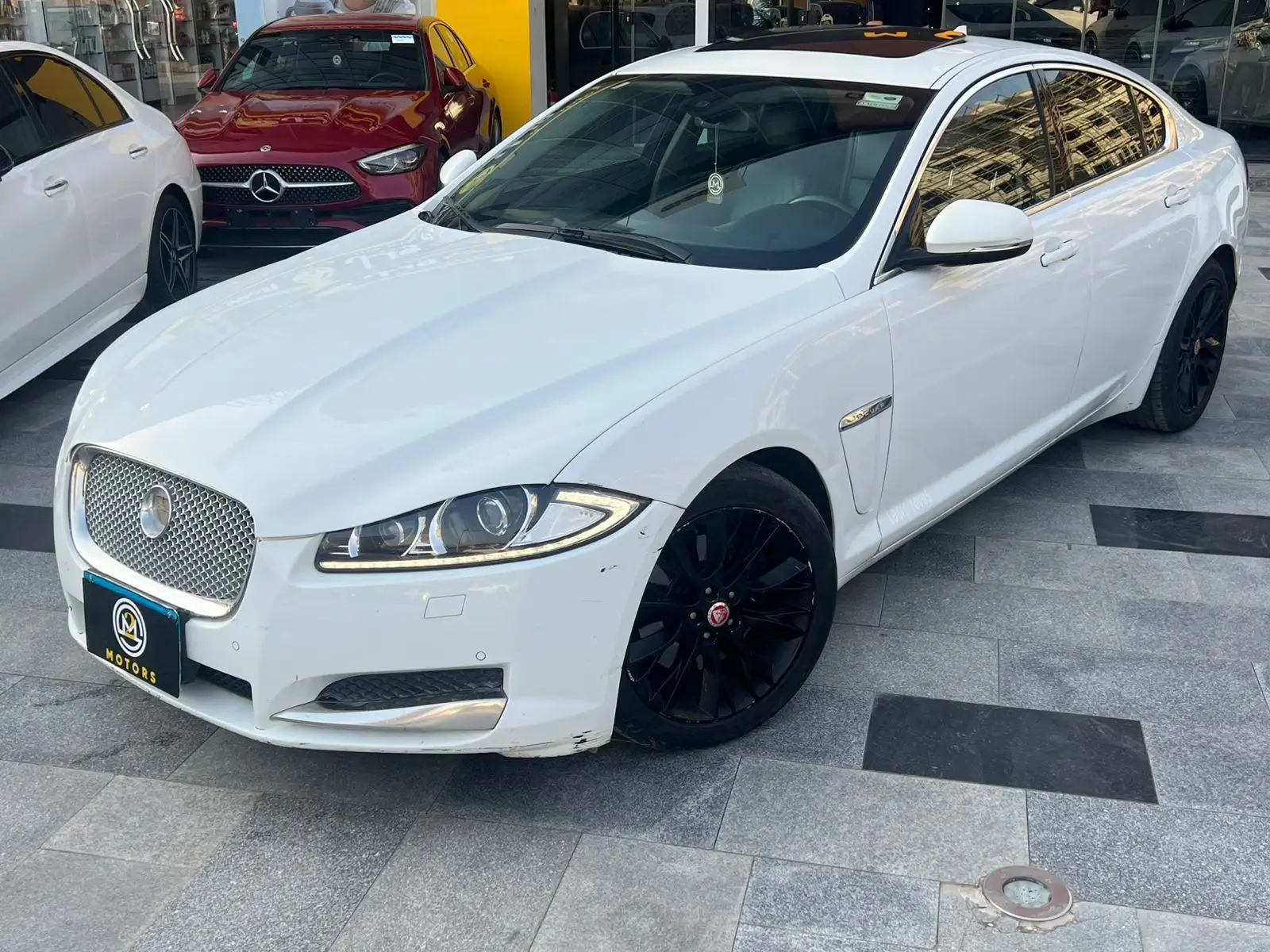 Jaguar XF 2014