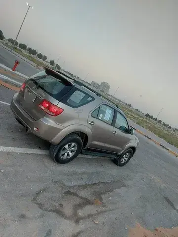 تويوتا فورتشنر 2006