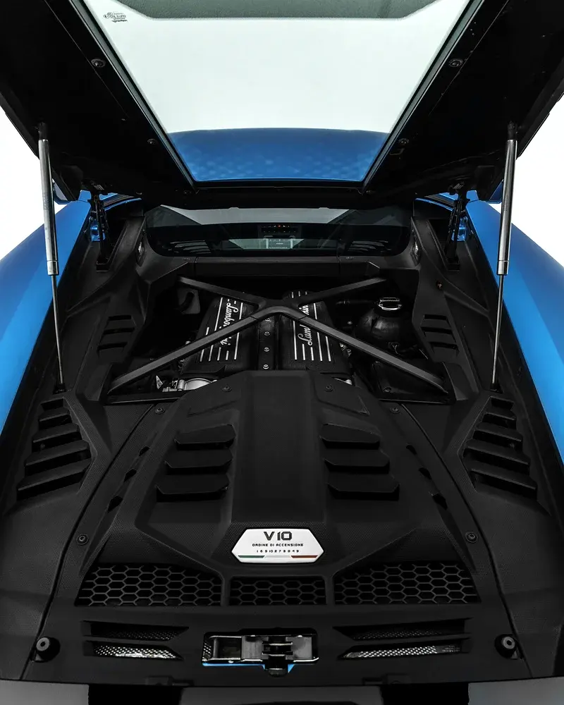 لامبورغيني هوراكان 2022