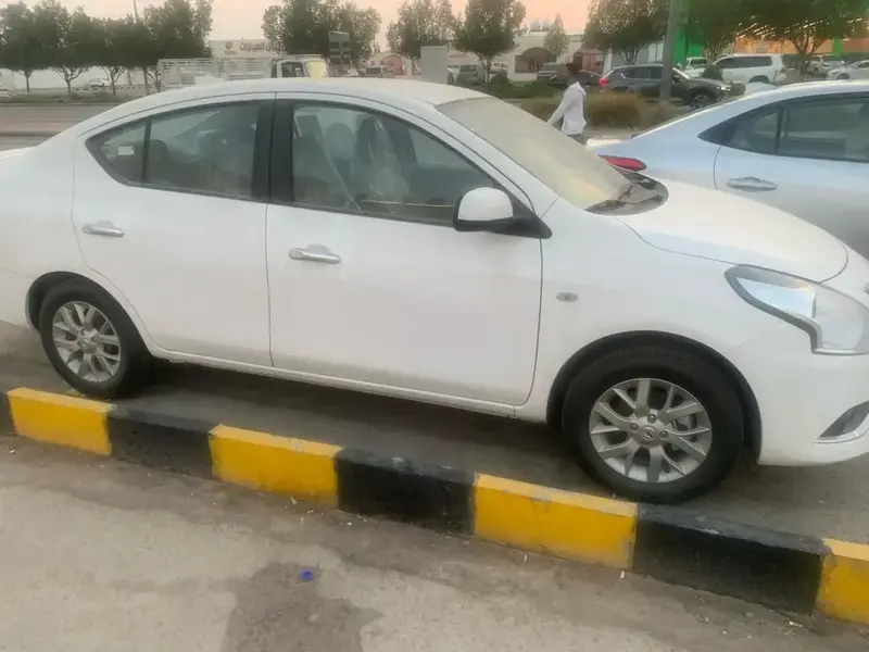 Nissan Sunny 2024