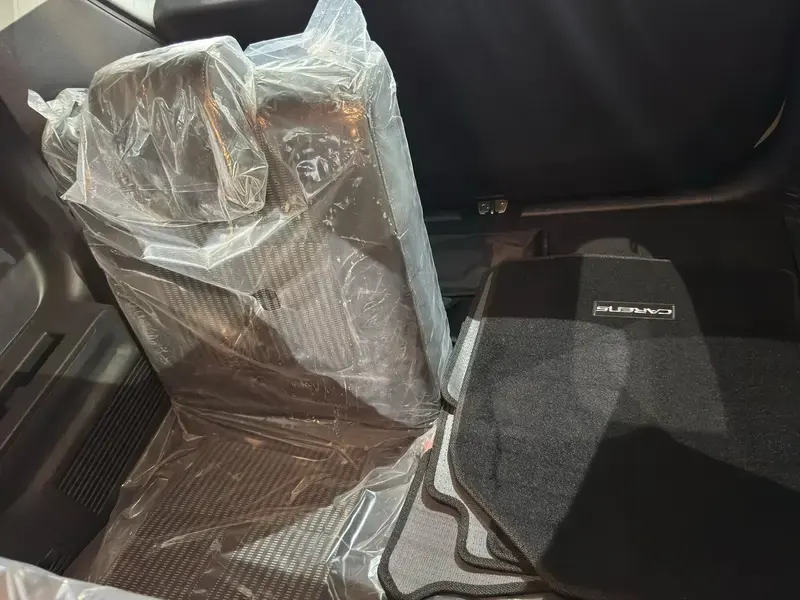 كيا كارينز نص فل GLS موديل 2025