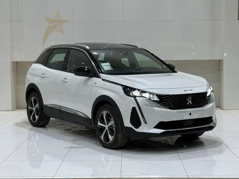 بيجو 3008 جي تي 2023