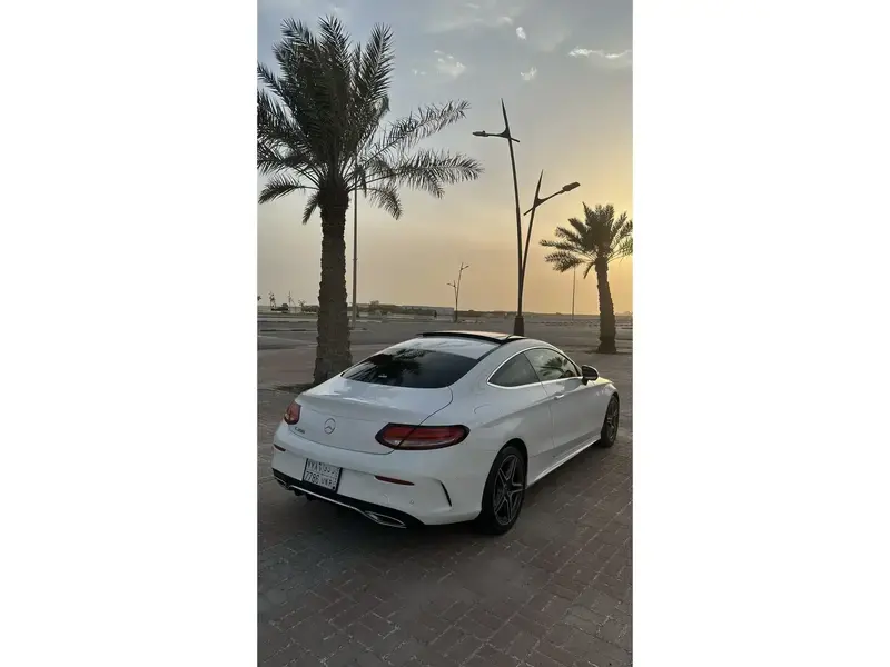 مرسيدس C200 كوبيه موديل 2020