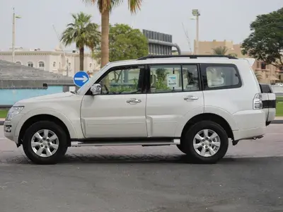 2020 متسوبيشي باجيرو