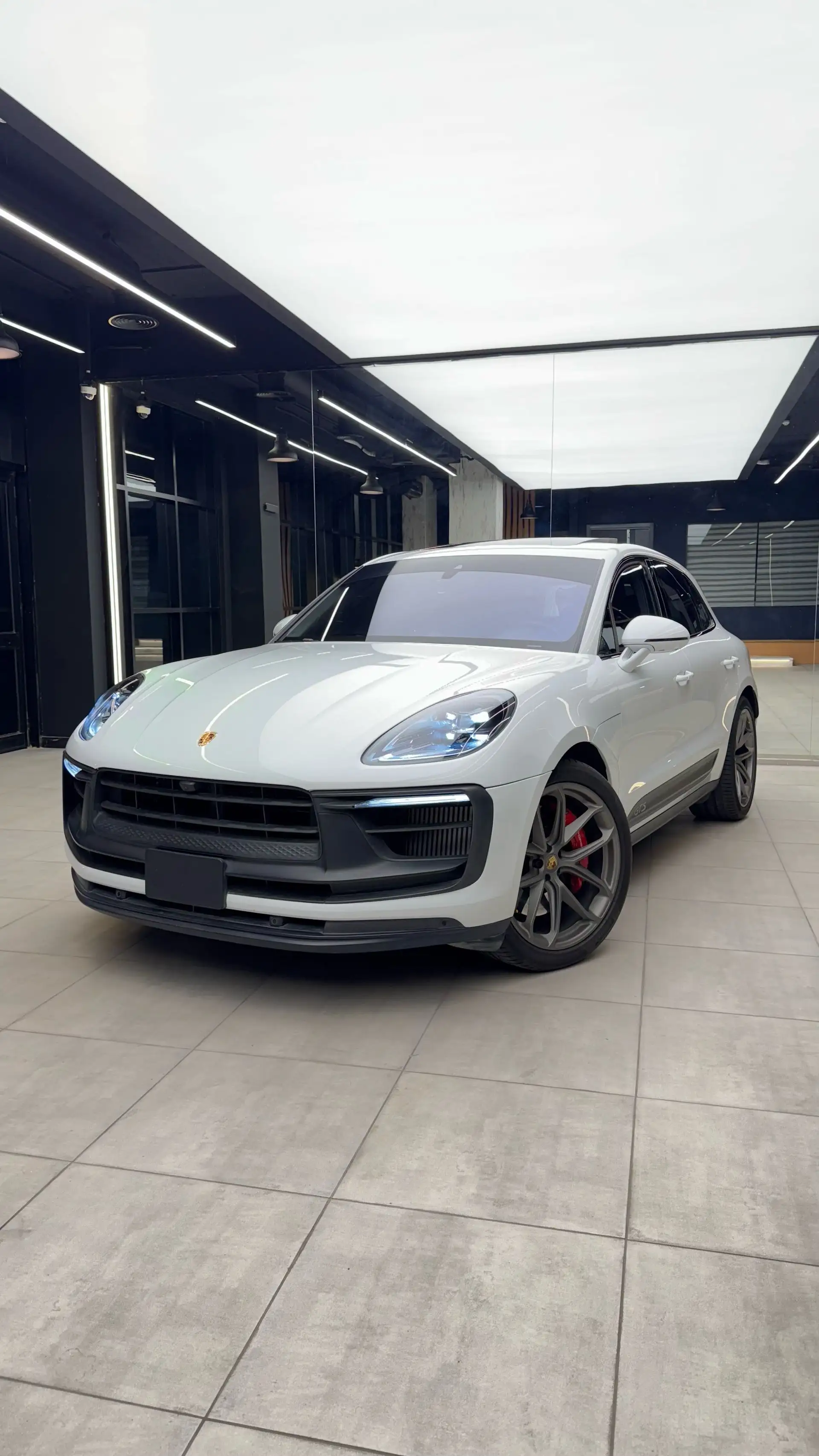 Porsche Macan 2024