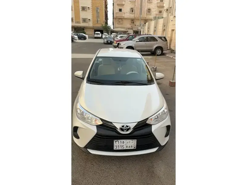 تويوتا يارس 2022