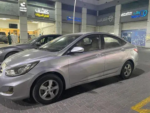 هيونداي أكسينت 2012