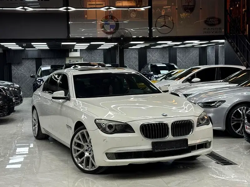 BMW 7 Series 2012
