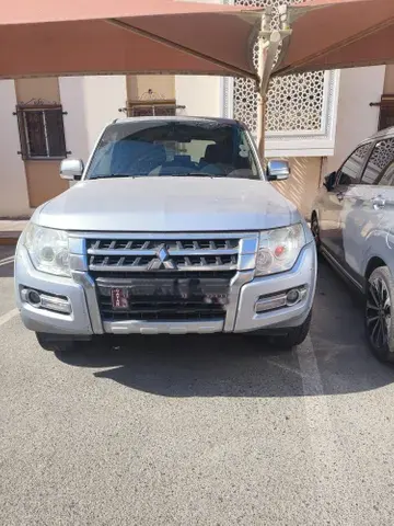 Mitsubishi Pajero 3.5L GLS 5 Door 2016