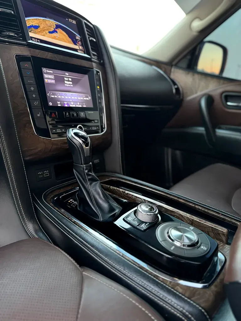 إنفينيتي QX80 2021