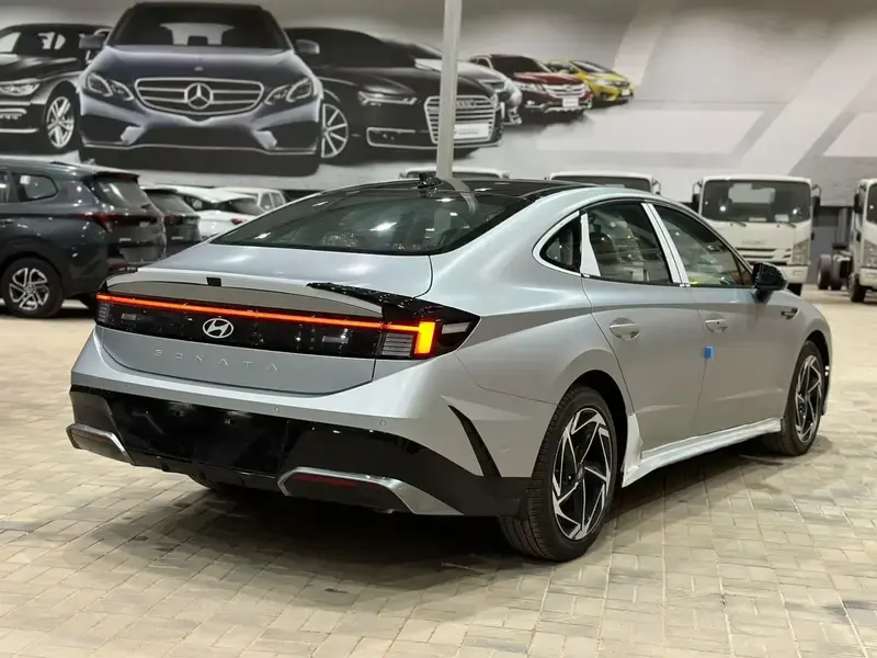 Hyundai Sonata 2025