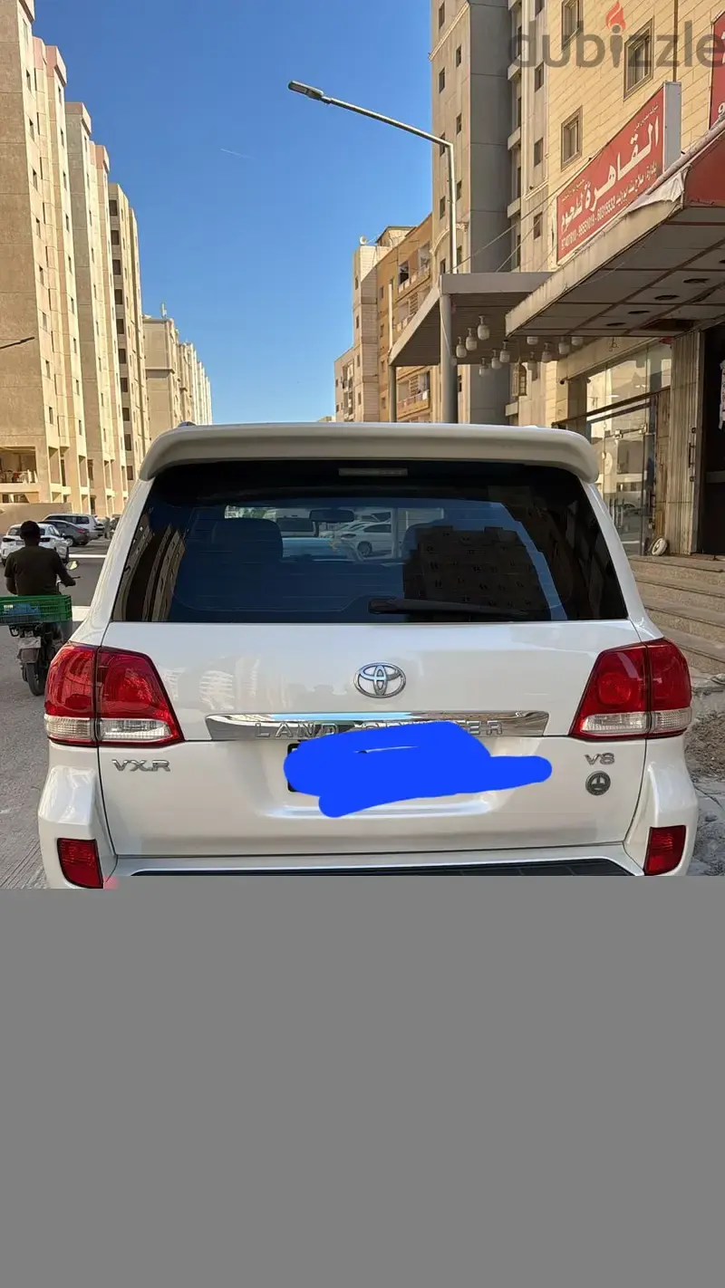 Toyota Land Cruiser 2010