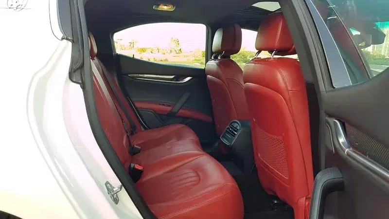 مازيراتي جيبلي 2016