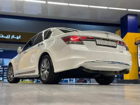 هوندا أكورد 2012