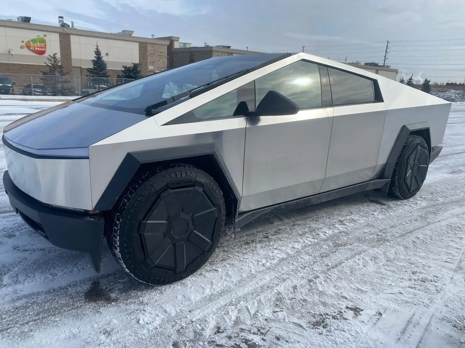 Tesla Cybertruck 2024