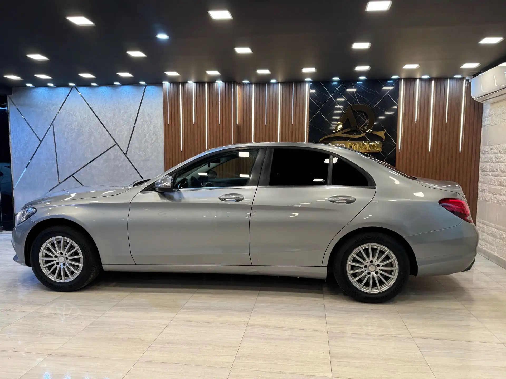 Mercedes Benz C Class 2015