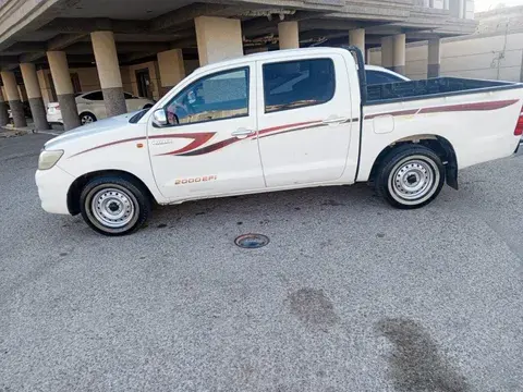 تويوتا هيلوكس 2014