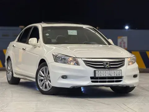 هوندا أكورد 2012
