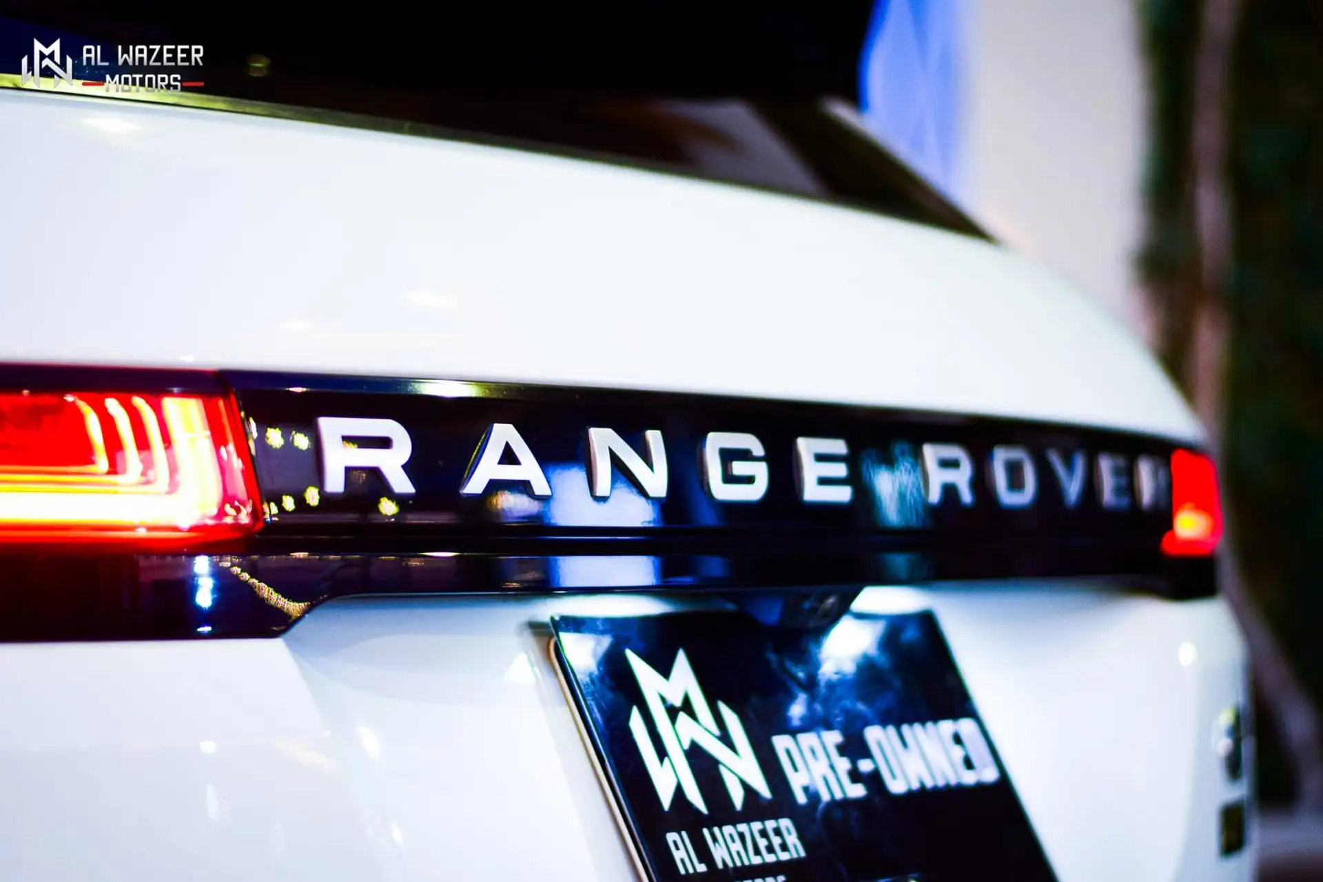 لاند روفر رانج روفر إيفوك 2022