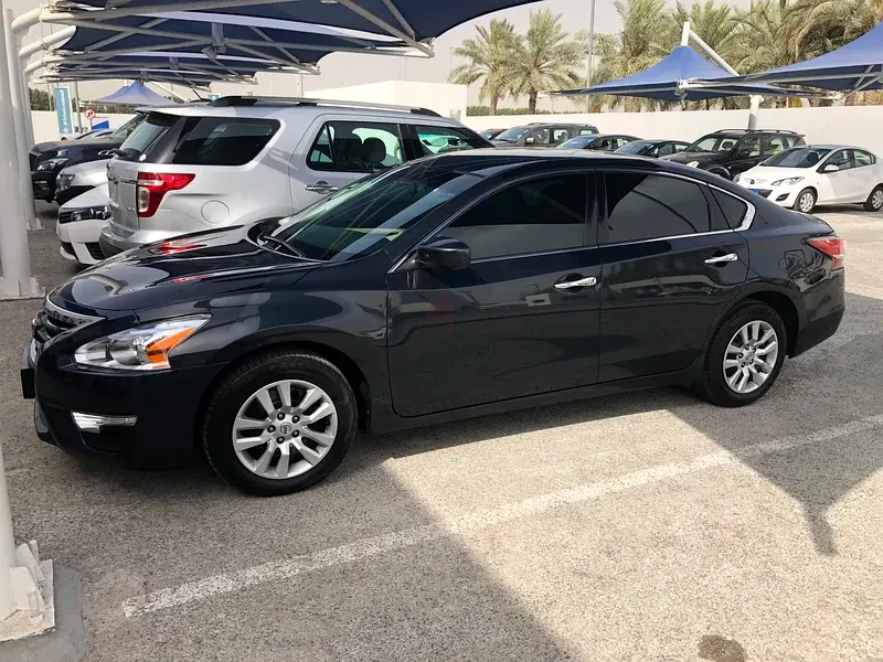 Nissan Altima 2015