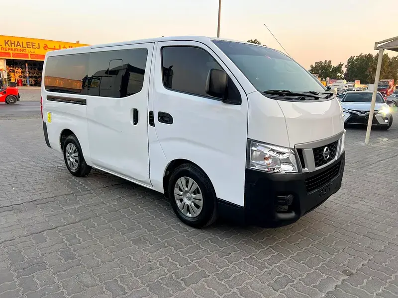 نيسان أورفان 2015