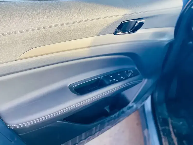 فورد تيريتوري 2025 امبيانتي