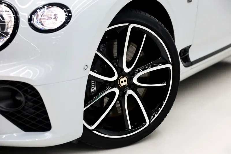 بنتلي كونتيننتال 2019