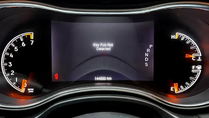 جيب جراند شيروكي 2014