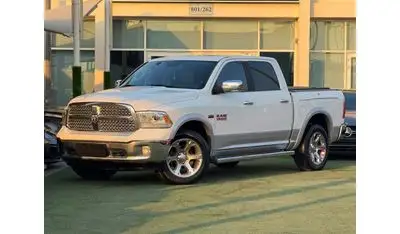 RAM 1500 Laramie Crew Cab 5.7L