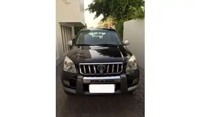 تويوتا برادو VX 6 cyl 4 L mid range