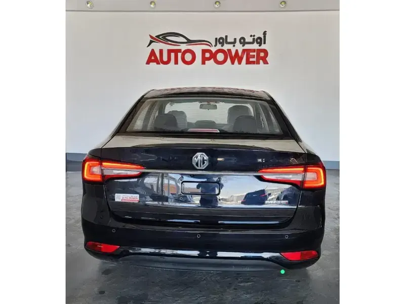 ام جي 5 2024 فل كامل