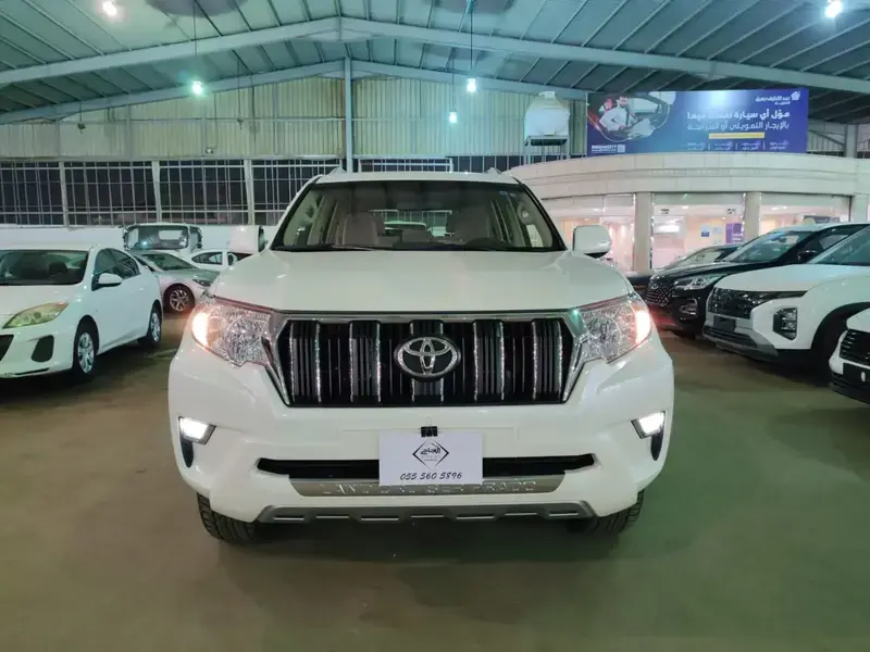 Toyota Prado 2023