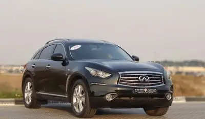 إنفينيتي Q70 Luxury 3.7L Infiniti Qx70 3.7L 2016 GCC (full service history) , accident-free, in excellent conditi