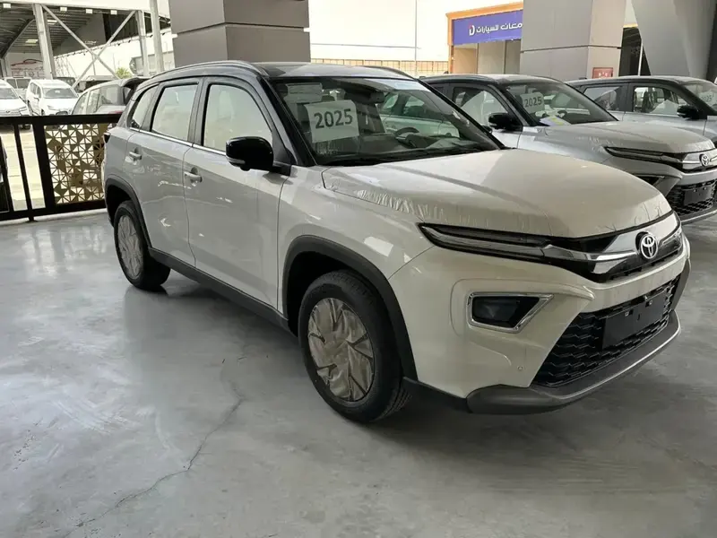 تويوتا أوربان كروزر 2025 URBAN CRUISER 1.5 SUV PETROL AUTOMATIC 4