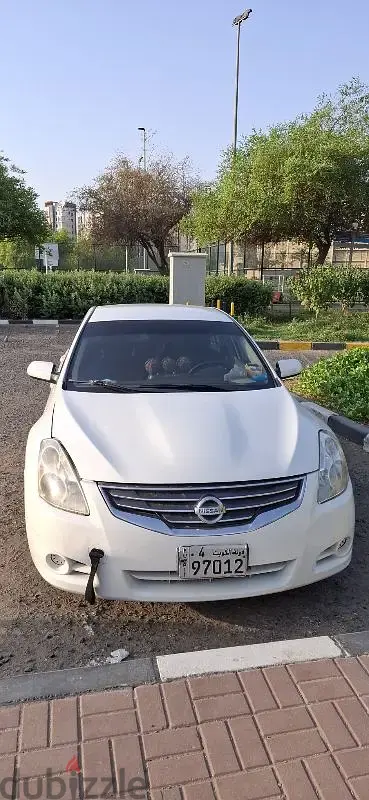 Nissan Altima 2011