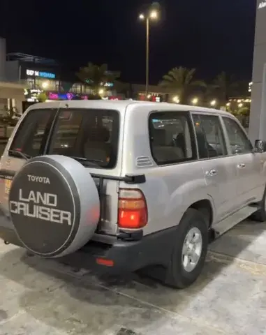 تويوتا لاند كروز 1997