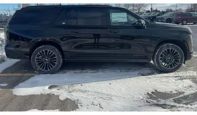 Cadillac Escalade Sport Platinum 6.2L 4WD