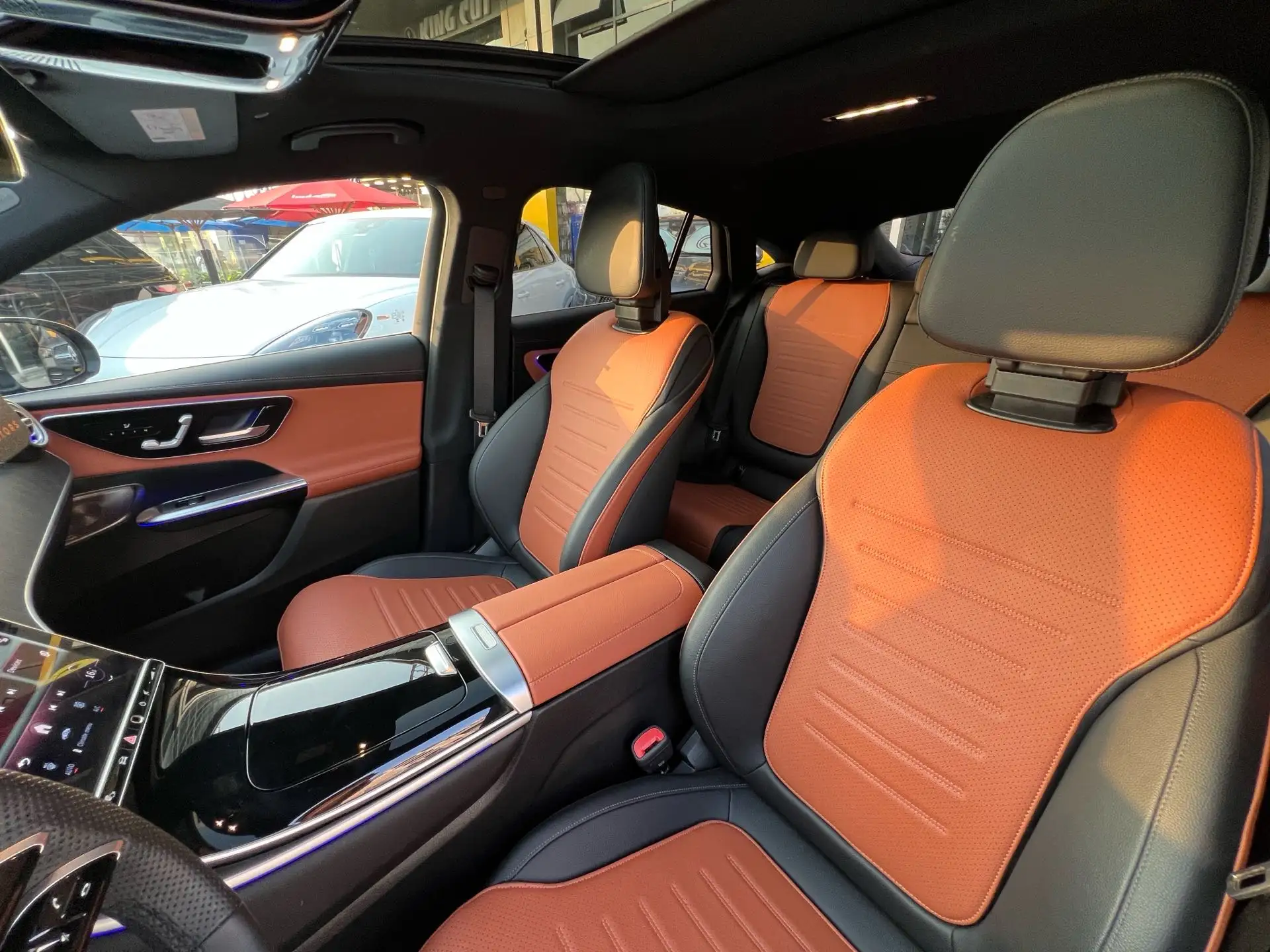 Mercedes Benz GLC Class 2024