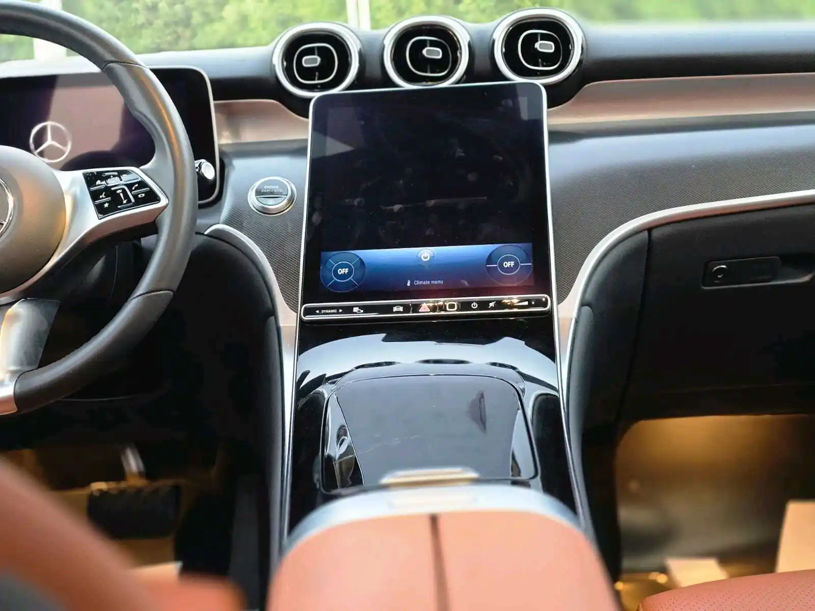 Mercedes Benz GLC Class 2023