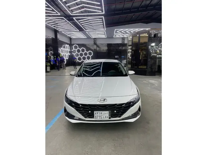 Hyundai Elantra 2021