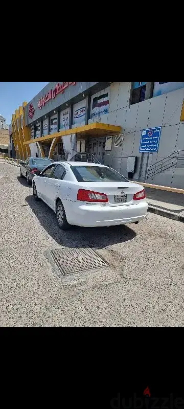 ميتسوبيشي جالانت 2010