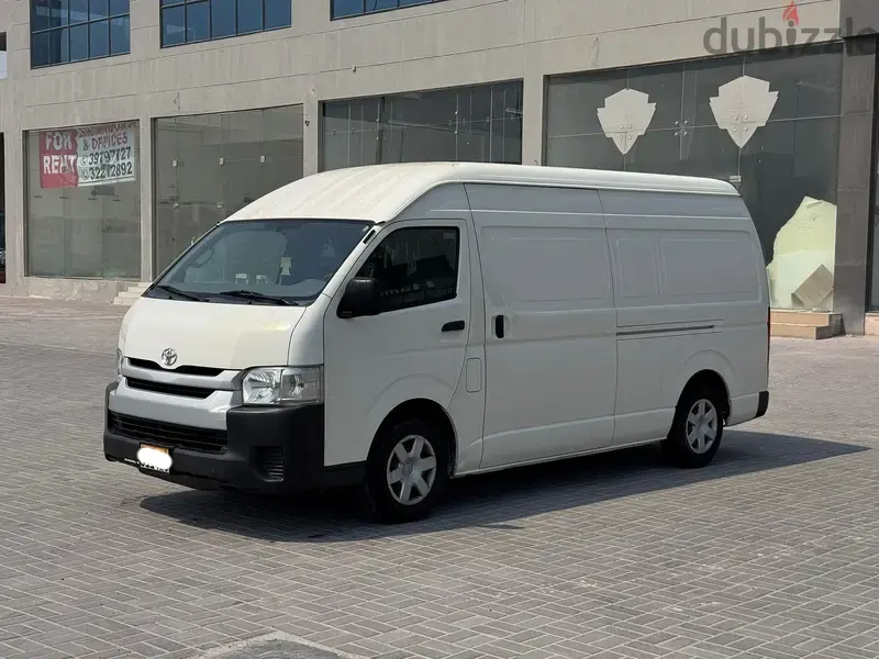 Toyota Hiace 2017