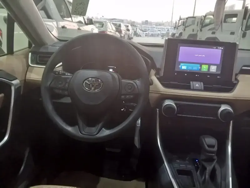 Toyota RAV4 2024